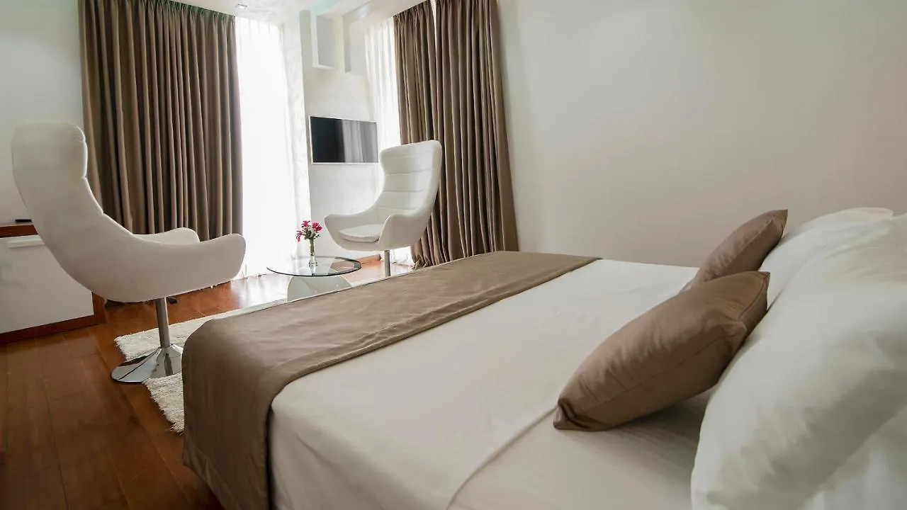 Deluxe & Executive Spa By Rafaelo Shengjin Hotel